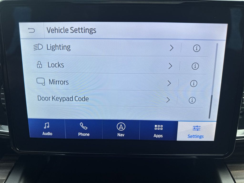 Used 2020 Ford Explorer Limited AWD/4WD image 34