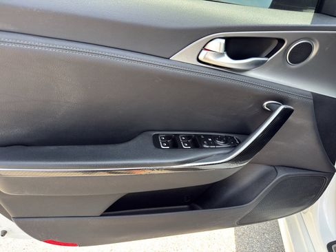 Used 2019 Kia Stinger GT AWD/4WD image 12