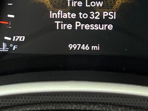 Used 2018 Dodge Charger SRT w/ Technology Group image 23