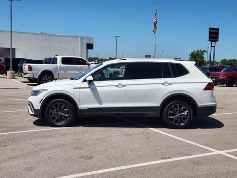 Used 2024 Volkswagen Tiguan Wolfsburg Edition image 4