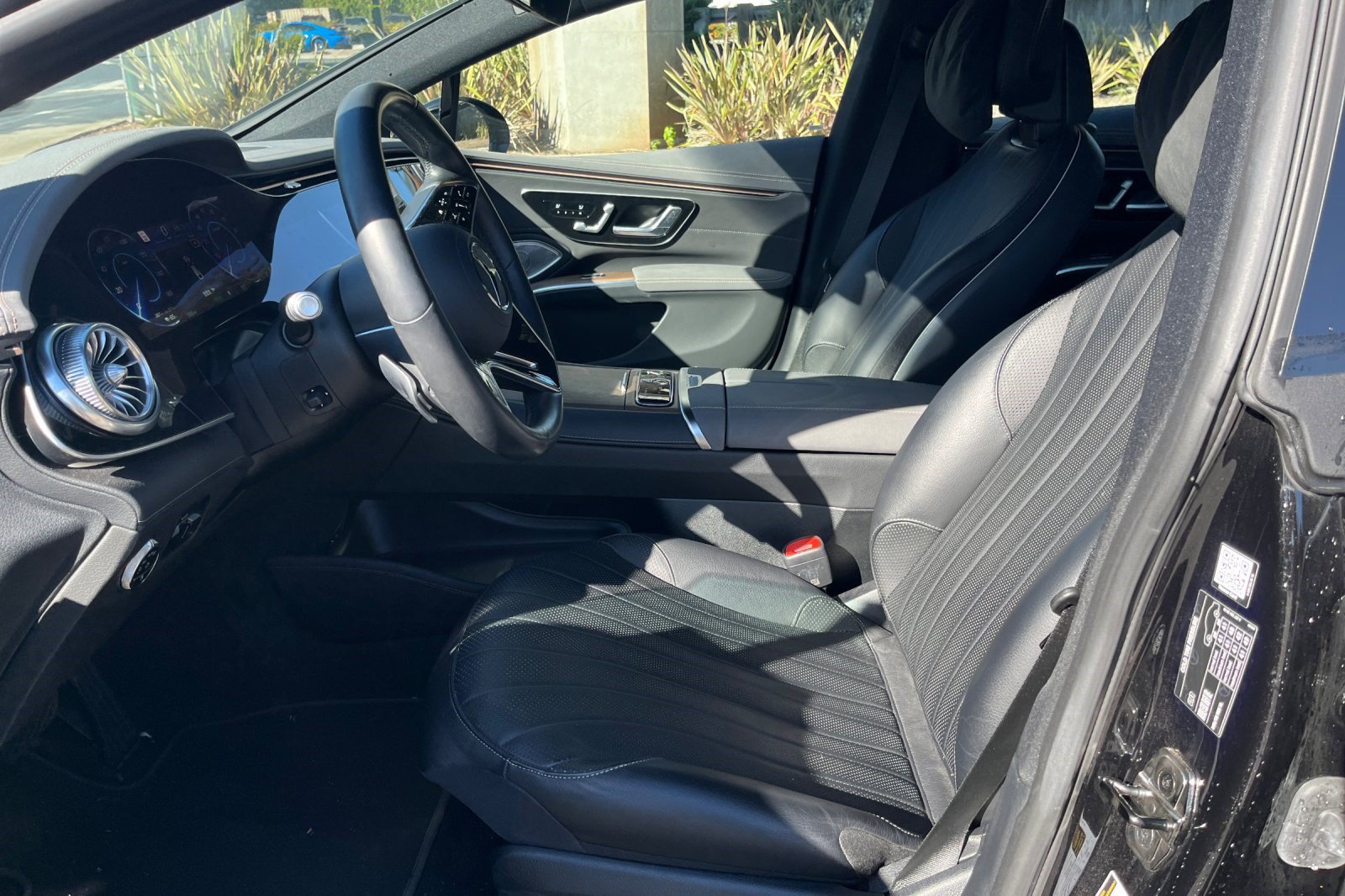 Used 2024 Mercedes-Benz EQS 450+ 4MATIC Sedan image 3