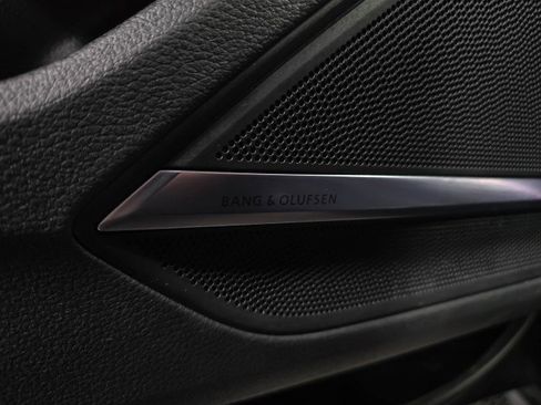 Used 2020 Audi A8 L 4.0T image 34