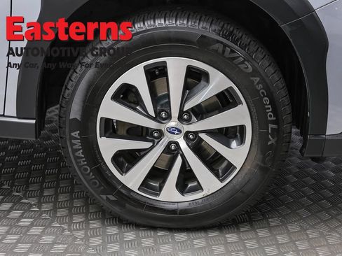 Used 2023 Subaru Outback Premium AWD/4WD image 31