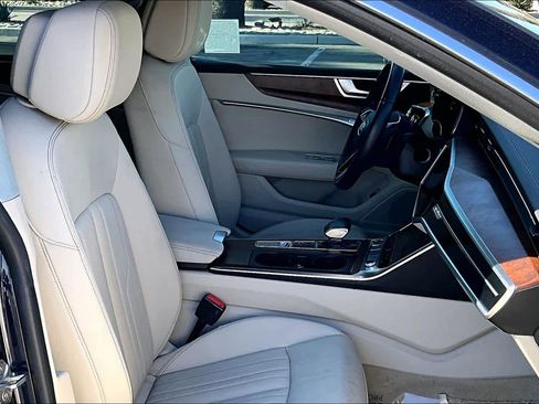 Used 2022 Audi A7 3.0T Premium w/ Convenience Package image 9