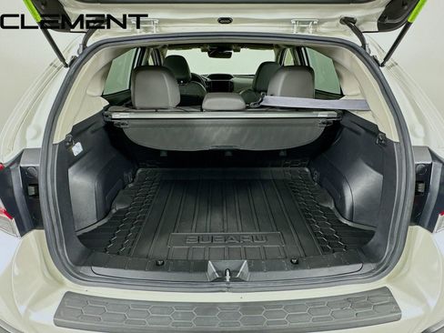 Used 2022 Subaru Crosstrek 2.5i Sport w/ Moonroof Package image 11