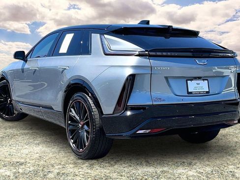 Certified 2025 Cadillac Lyriq Sport w/ LPO, Red Accent Package AWD/4WD image 4