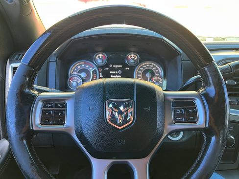 Used 2018 RAM 3500 Laramie Longhorn w/ Max Tow Package image 20