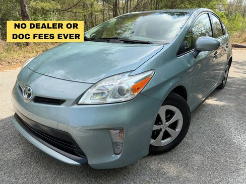 Used 2012 Toyota Prius Two FWD image 1