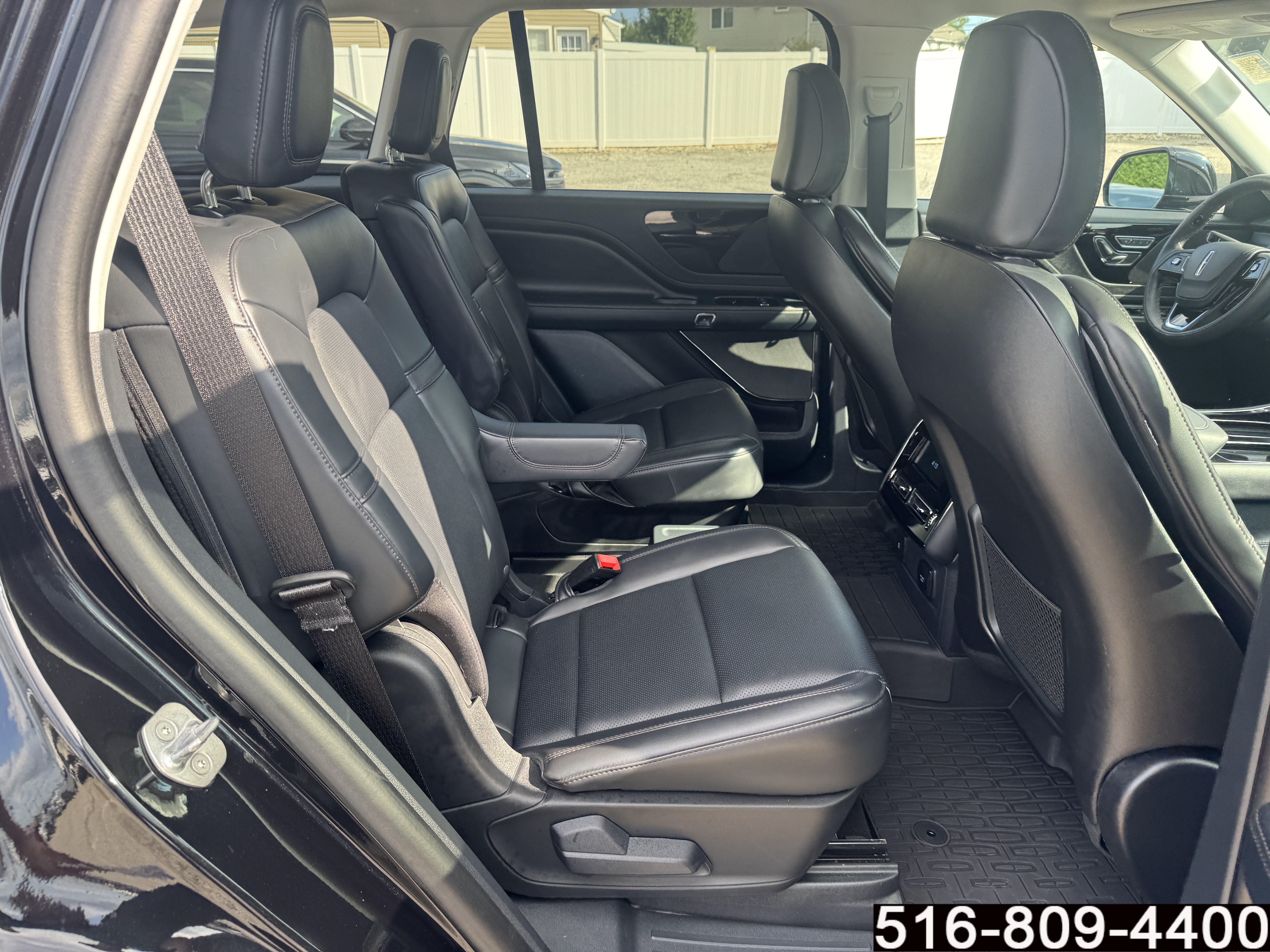 Used 2026 Lincoln Aviator AWD image 31
