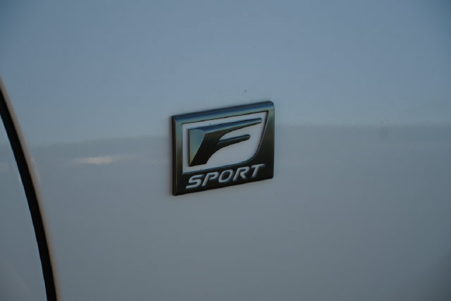 Used 2024 Lexus ES 350 F Sport w/ Accessory Package (Z2) FWD image 11
