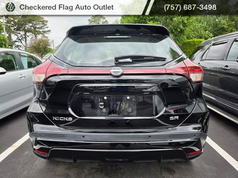 Used 2023 Nissan Kicks SR FWD image 5
