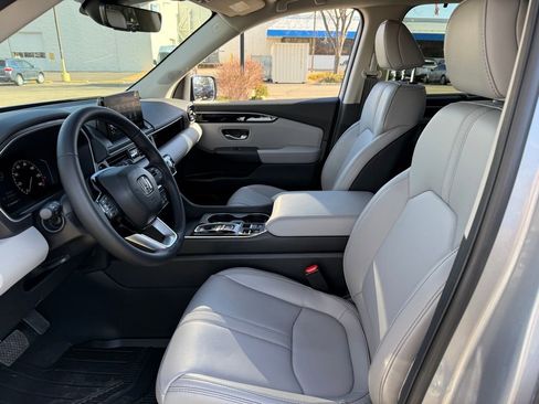 Certified 2025 Honda Pilot EX-L image 14