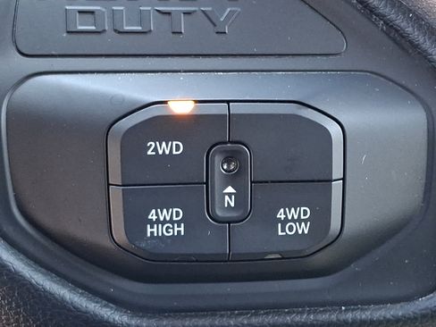 Used 2025 RAM 2500 Big Horn AWD/4WD image 24