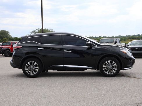 Used 2018 Nissan Murano SL w/ Moonroof Package AWD/4WD image 7