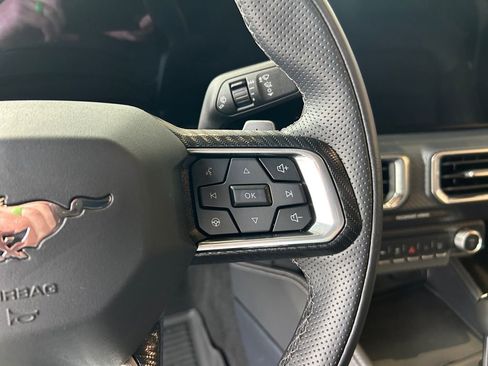 Used 2025 Ford Mustang GT Premium w/ GT Performance Package RWD image 19