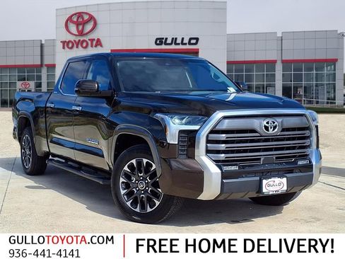 Used 2022 Toyota Tundra Limited w/ Power Package image 1