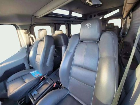 Used 2017 Ford Transit 150 148 Low Roof w/ Exterior Upgrade Package RWD image 17