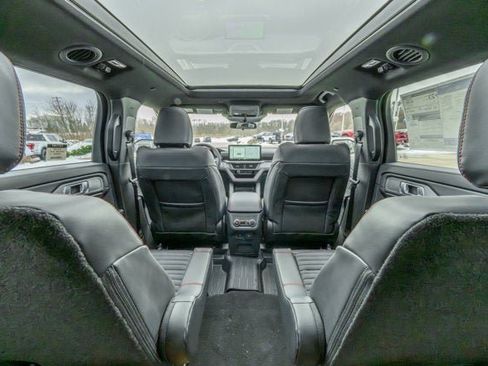 New 2026 Ford Explorer ST-Line image 59