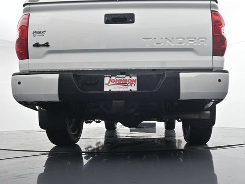 Used 2019 Toyota Tundra SR5 w/ Convenience Package AWD/4WD image 36