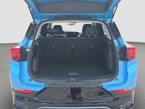 Used 2025 Buick Encore GX Sport Touring AWD/4WD image 16