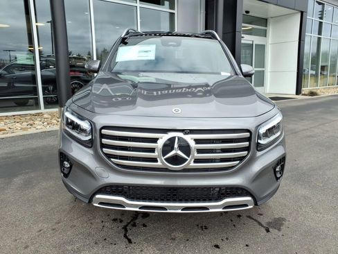 New 2026 Mercedes-Benz GLB 250 4MATIC image 9