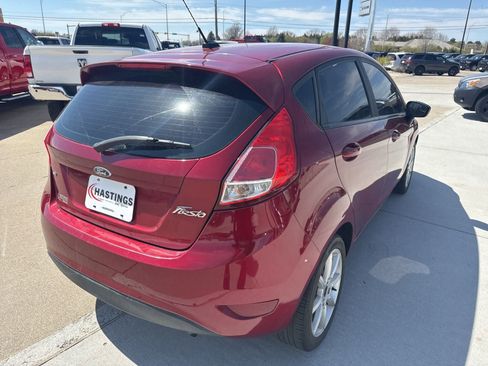 Used 2017 Ford Fiesta SE w/ Equipment Group 201A image 6