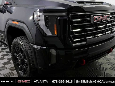 Used 2024 GMC Sierra 2500 AT4 w/ AT4 Premium Plus Package AWD/4WD image 35