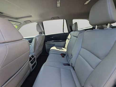 Used 2016 Honda Pilot EX-L image 12
