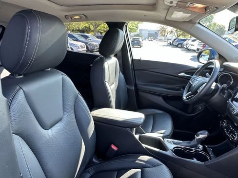 Used 2023 Buick Encore GX Essence w/ Experience Buick Package FWD image 27
