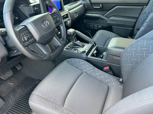 New 2026 Toyota Tacoma 4x4 Xtracab image 10
