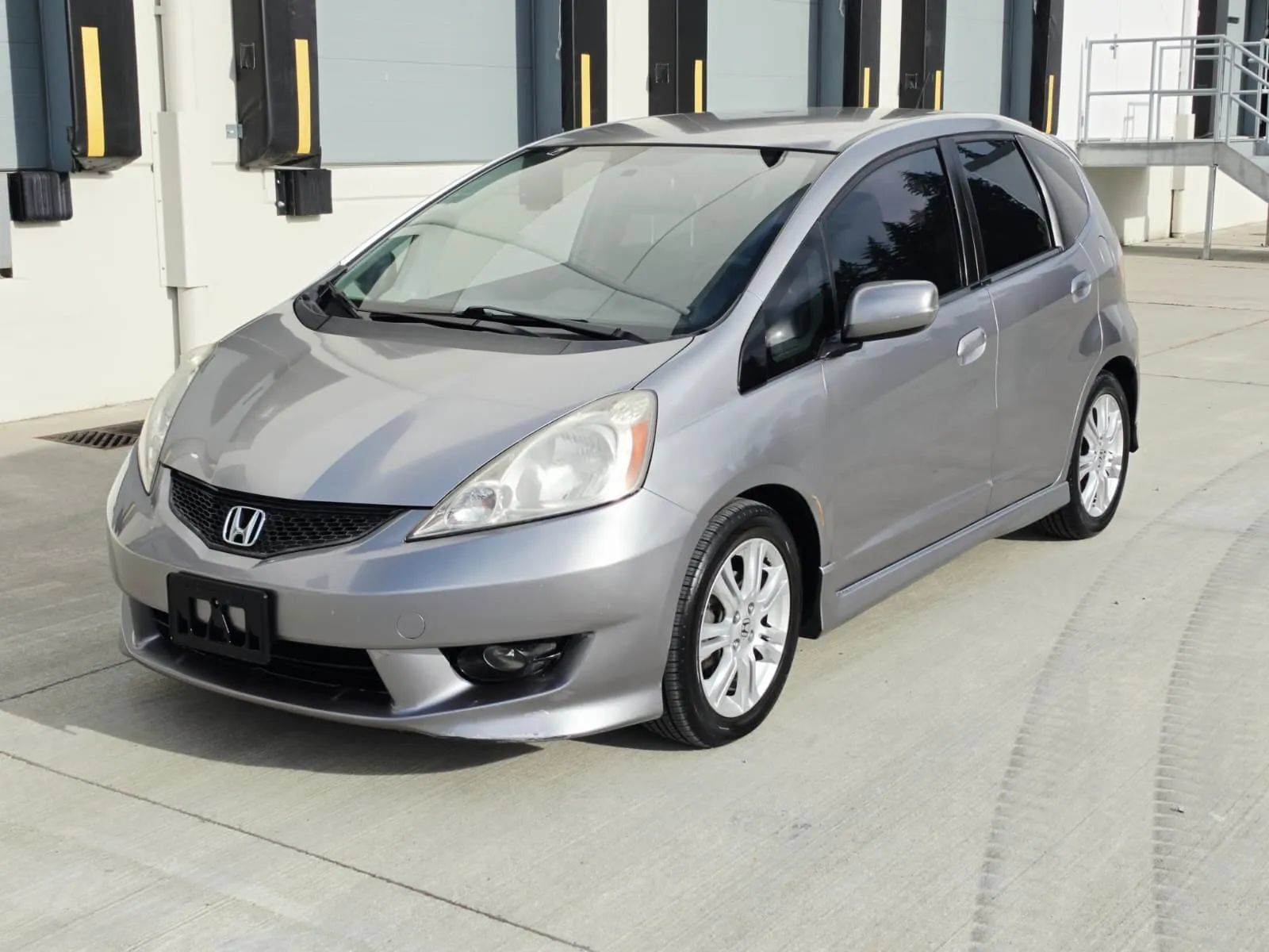 Used 2009 Honda Fit Sport image 1