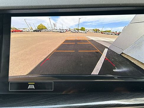 Used 2022 Buick Envision Preferred FWD image 21