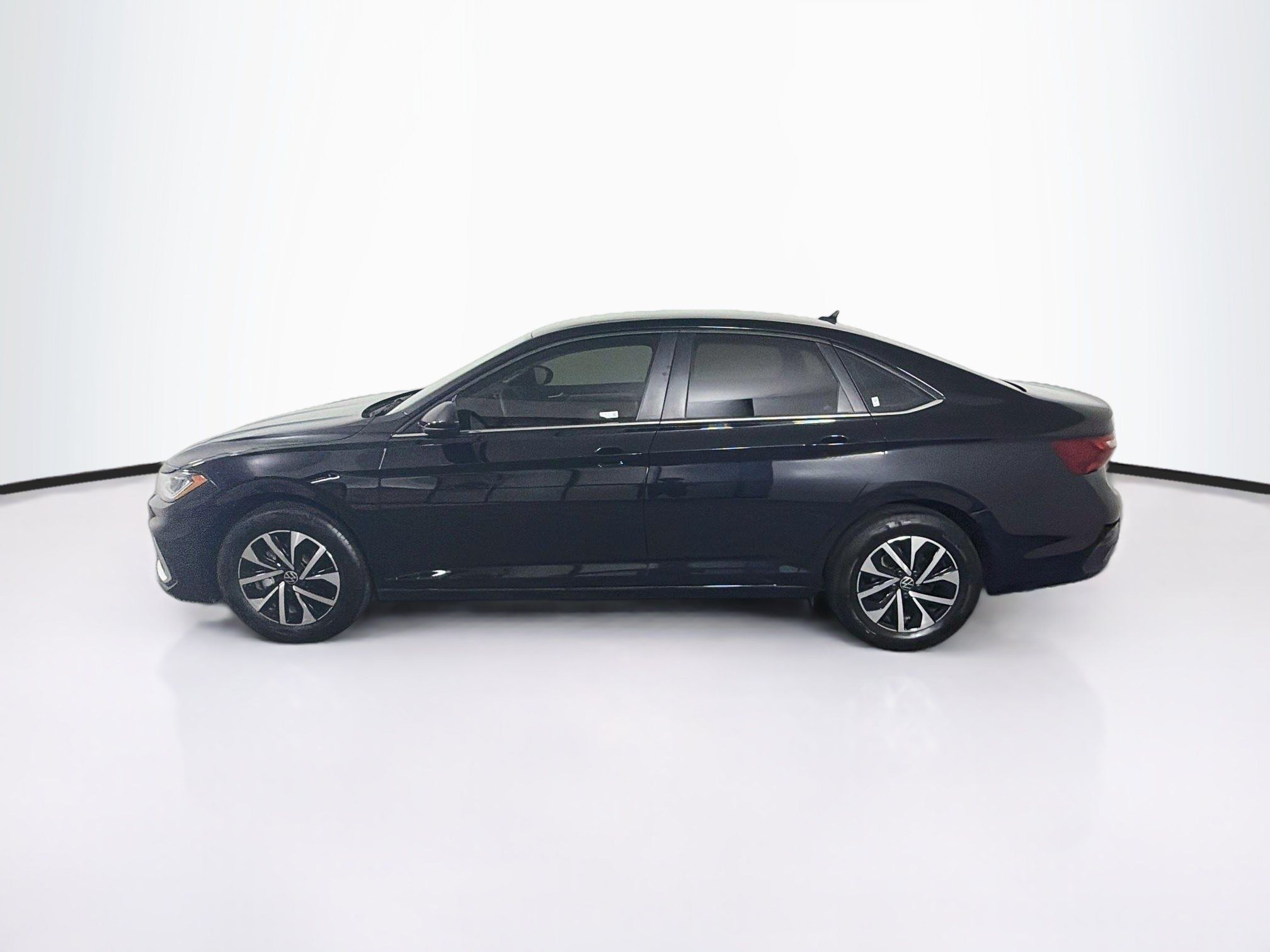 Used 2025 Volkswagen Jetta S FWD image 4