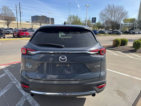 Used 2023 MAZDA CX-9 Carbon Edition image 4