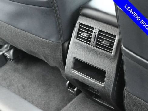 Used 2024 Mitsubishi Outlander SE FWD image 33