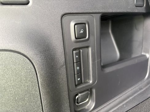 Certified 2025 Ford Expedition Active image 10