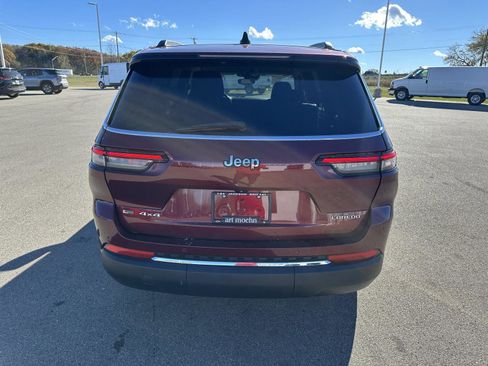 Used 2022 Jeep Grand Cherokee L Laredo w/ Luxury Tech Group I image 4