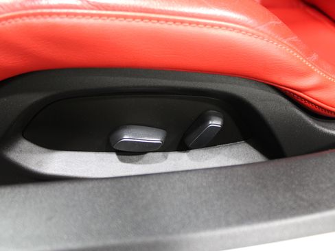 Used 2020 Chevrolet Corvette Stingray Coupe w/ 1LT image 4