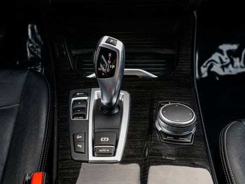 Used 2017 BMW X3 xDrive28i image 15