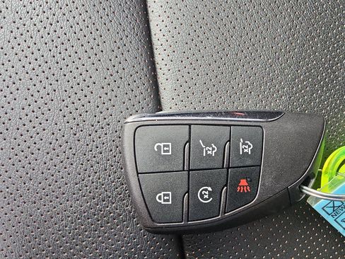 New 2024 Chevrolet Suburban High Country image 27