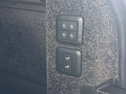 Used 2021 Land Rover Range Rover P525 Westminster Edition AWD/4WD image 42