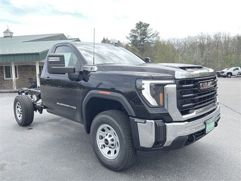 New 2025 GMC Sierra 3500 Pro w/ Convenience Package image 12