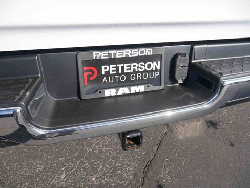 Used 2023 RAM 1500 Big Horn AWD/4WD image 9