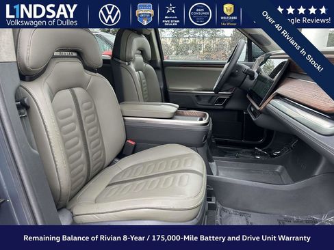 Used 2023 Rivian R1S Adventure image 12