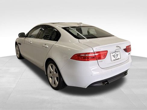 Used 2018 Jaguar XE Prestige AWD/4WD image 3