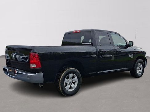 Used 2024 RAM 1500 Classic SLT AWD/4WD image 6
