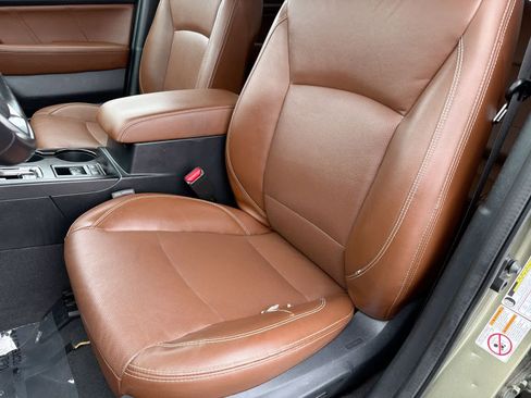 Used 2018 Subaru Outback 2.5i Touring image 17