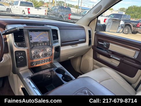 Used 2013 RAM 2500 Laramie w/ Cold Weather Group image 62