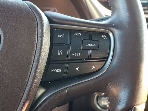Used 2019 Lexus ES 350 image 22
