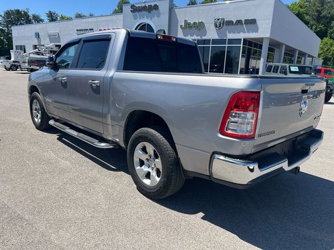 Used 2022 RAM 1500 Big Horn AWD/4WD image 4